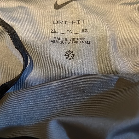 Nike shorts. Mens Dri fit. Green. XL - Picture 7 of 7